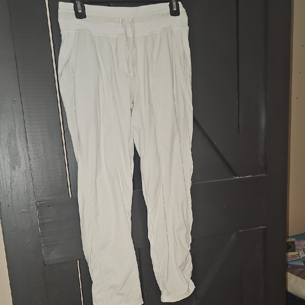 Lululemon Dance Studio Mid-Rise Cropped Pant